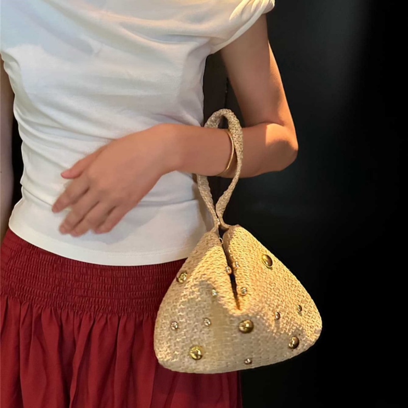 Triangular Woven Straw Clutch  - Women'S Raffia Bags 评论和价格