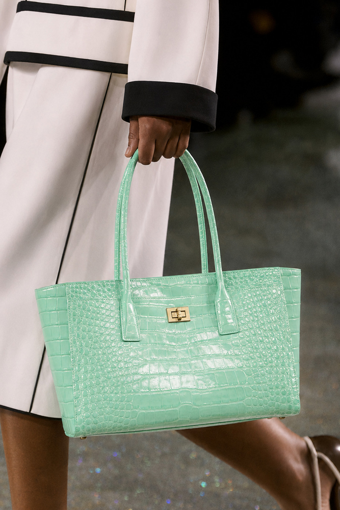 SHELKSBAG Glossy Crocodile Emb - Women Hand Bags For Office 评论和价格